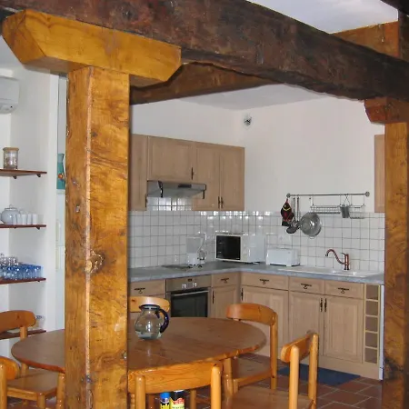 Les De Peyrouton: Le Pigeonnier Et La Borde * Castéra-Lectourois